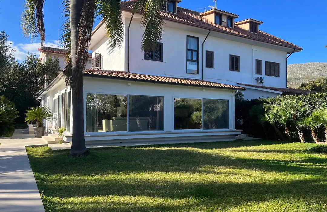 Domus Orestea Luxury Suites-1